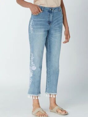 NWT-Light Blue Embroidered Crop Jeans with Tassel Hem